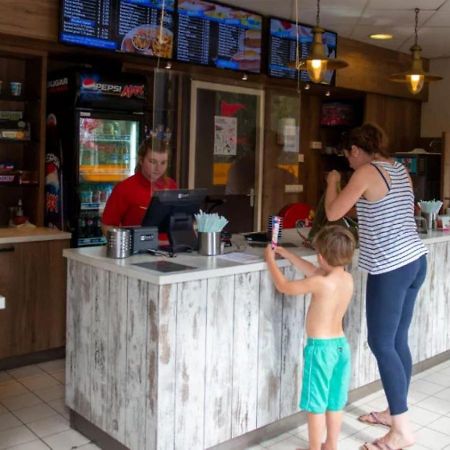 Kajuit423 6Pers 5Sterren Vakantiepark Bergumermeer Aan Het Water In Friesland Met Zwembad Villa Suameer Kültér fotó